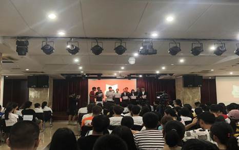 说明:3.优秀学生表彰